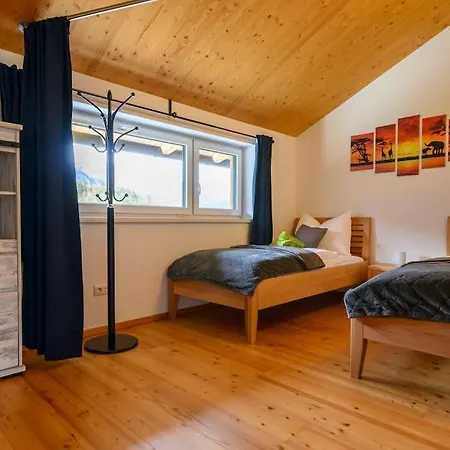 Semesterbostad Ferienlodge Mariandl Bad Goisern